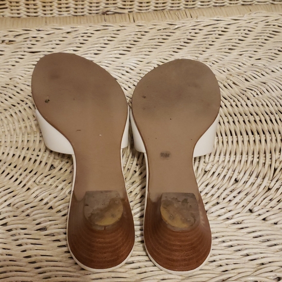 Vintage Nine West White Leather Sandals - Picture 5 of 6